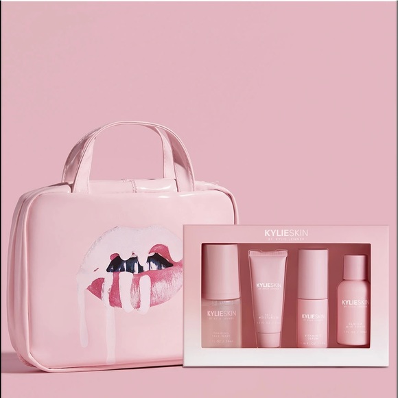 Kylie Cosmetics Other - KYLIESKIN Lips Travel Case + 4 piece skin care set